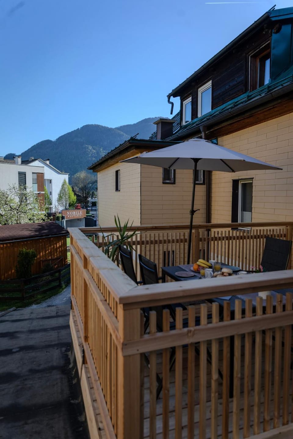 View (from property/room), Balcony/Terrace, Mountain view