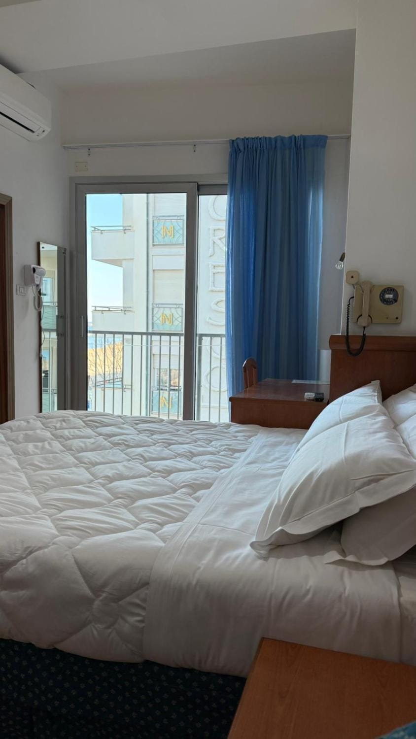 Diplomat Marine SeaFront Hotel Full Board - Pasti Inclusi Hotel in Cattolica