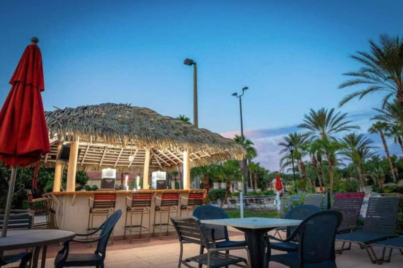 Villas at Regal Palms-4 Bedroom3.5 bath Townhouse Apartment in Four Corners