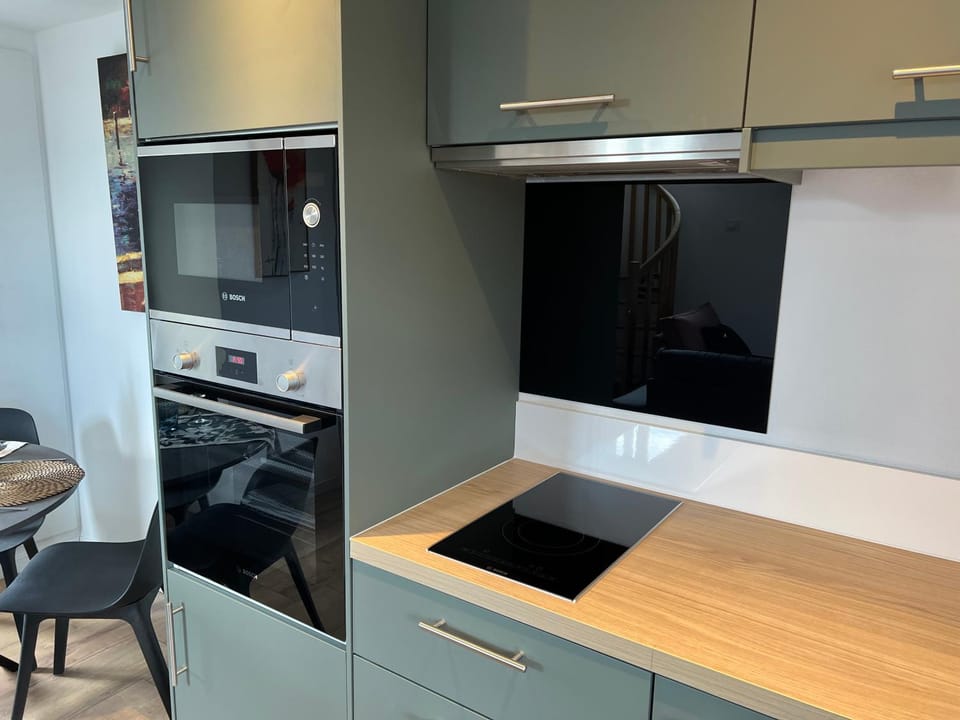 Kitchen or kitchenette, stove