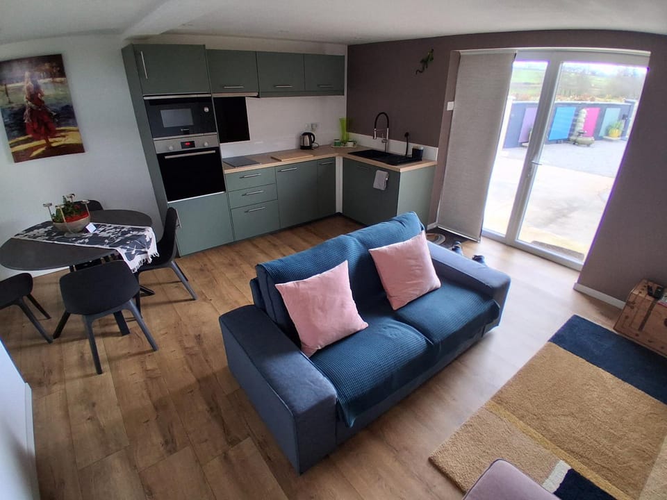 Kitchen or kitchenette, Living room, Dining area, oven, stove