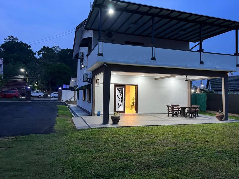 Property building, Patio, Night, Parking