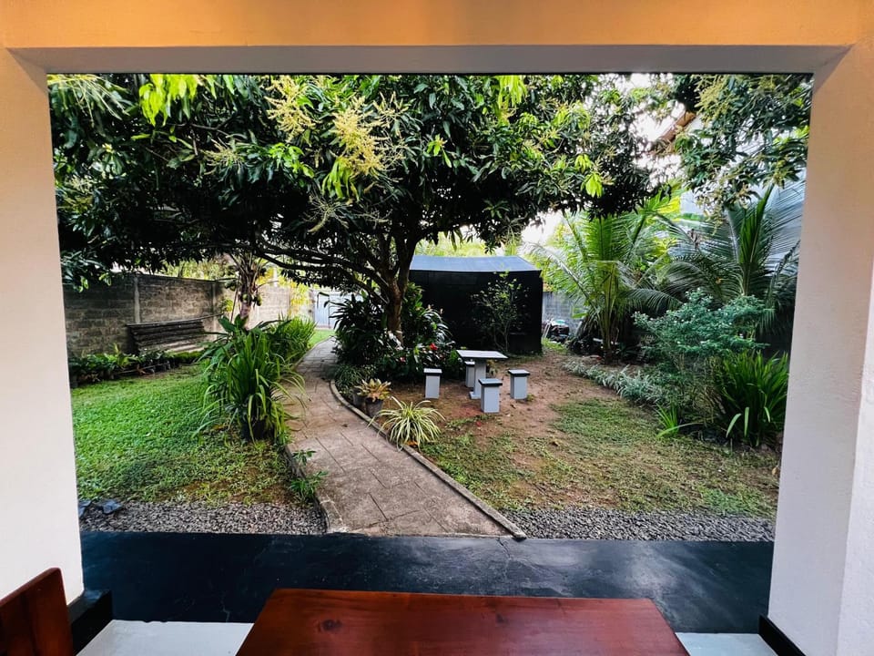 Garden view, Parking