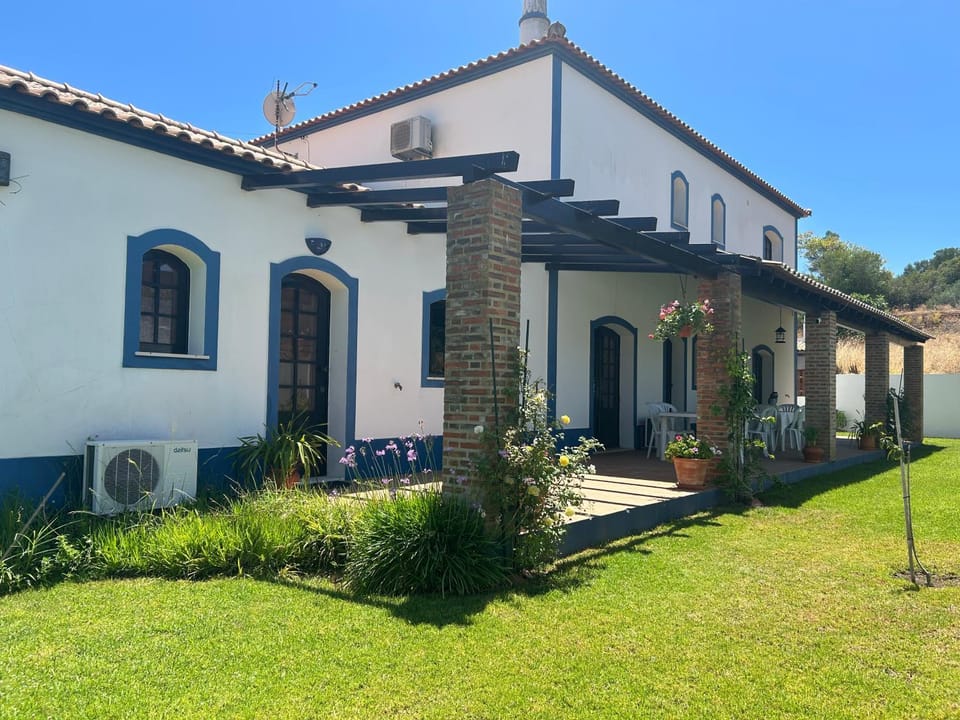 Quinta Azul Villa in Olhão