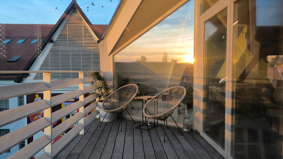 View (from property/room), Balcony/Terrace, Balcony/Terrace, Sunset