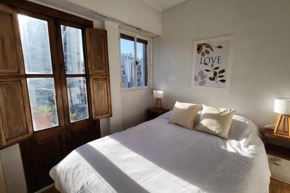 Excelente Departamento Palermo con Balcon Terraza Soler 4488 Apartment in Buenos Aires