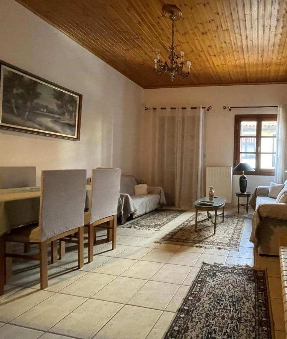Agora Mansion House in Peloponnese, Western Greece and the Ionian