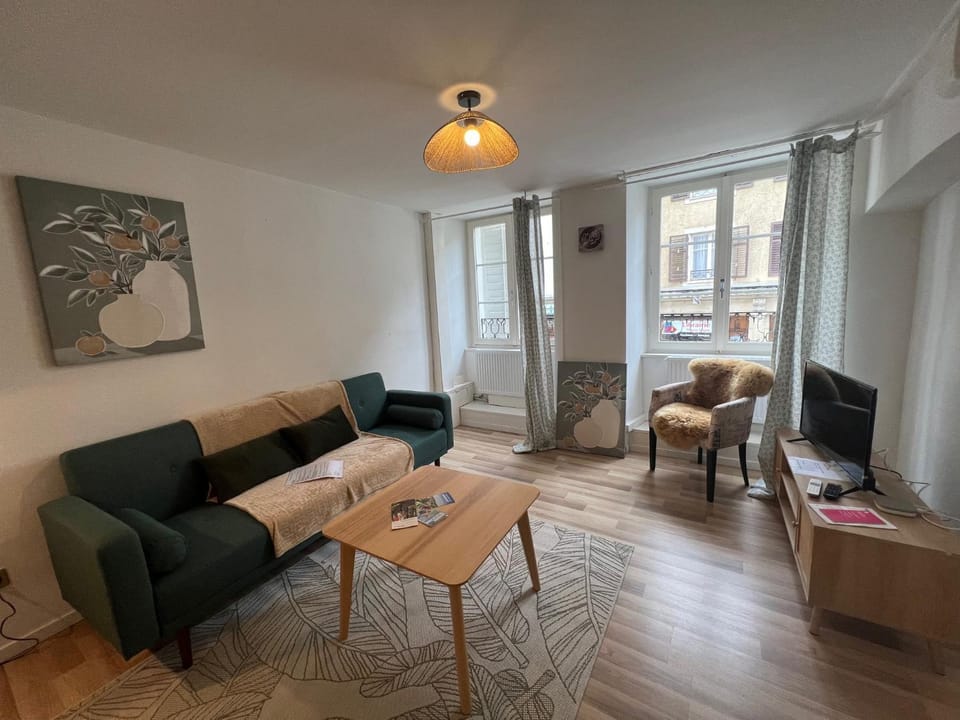 Living room, Lounge or bar
