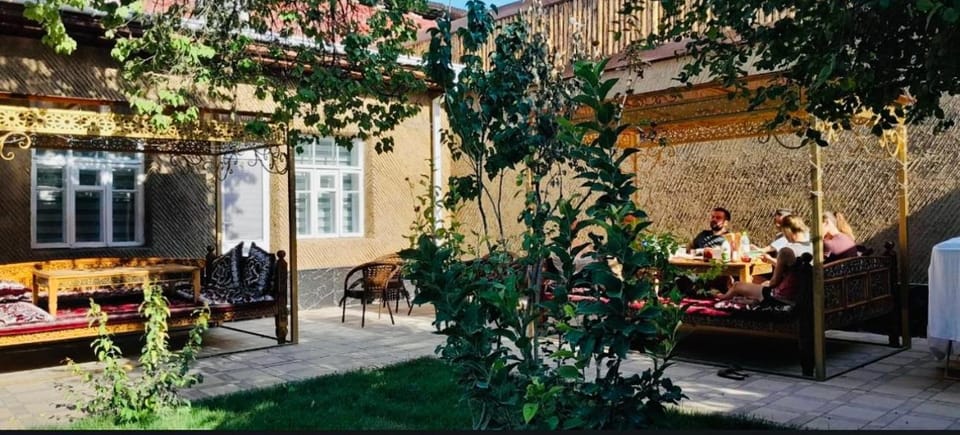 Guesthouse Anora 1, Three minutes walk from Registan Square, The very Center of Samarkand Bed and Breakfast in Europe