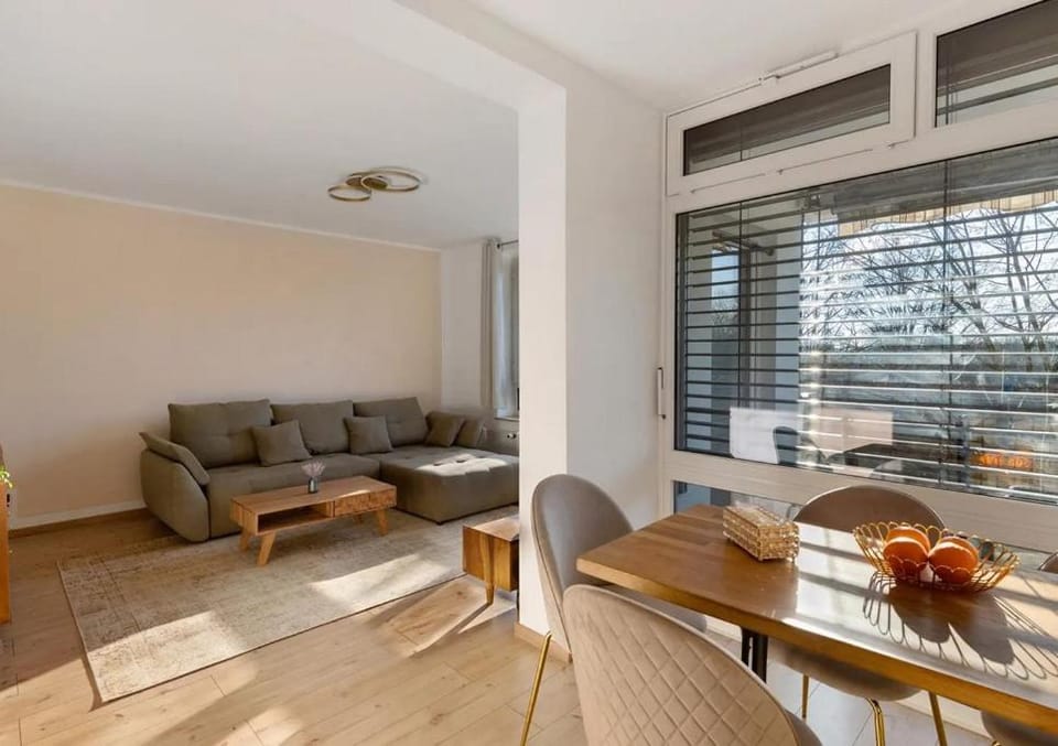 Living room, Seating area, Dining area, Internal: Not applicable to any particular room