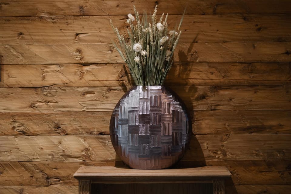 Decorative detail