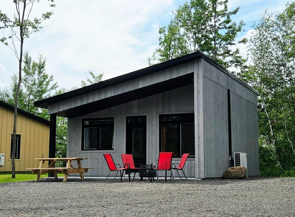 Property building, Day