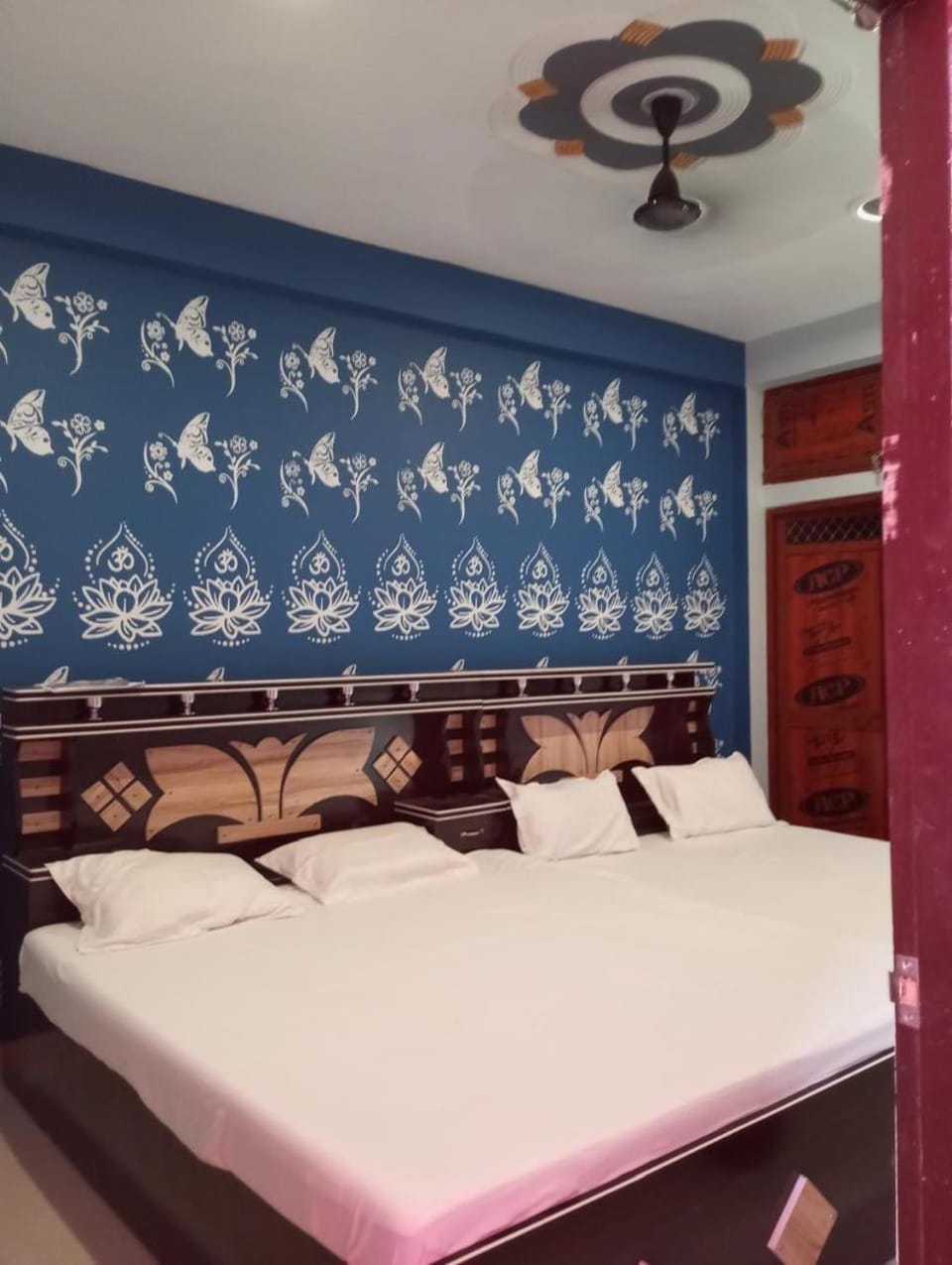 Shiv Niketan Guest House 200mtr from Shri Ram mandir Hotel in Uttar Pradesh