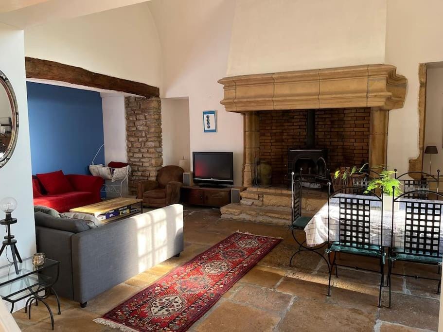 Living room, flat iron