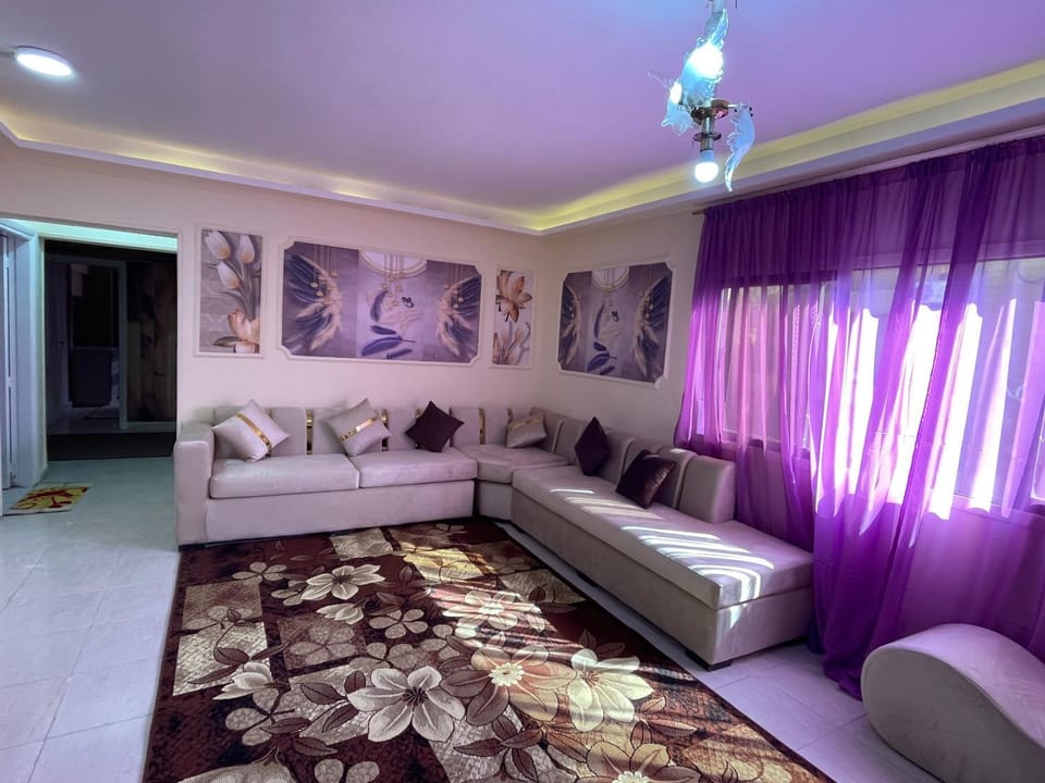 Adam McDonald's Abbas Al Aqqad Hotel Apartment in Cairo Governorate