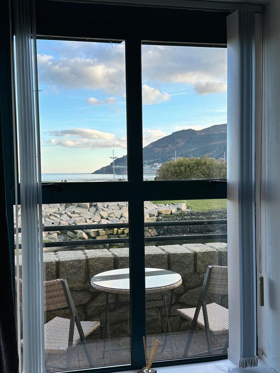 Natural landscape, View (from property/room), Bedroom, Mountain view