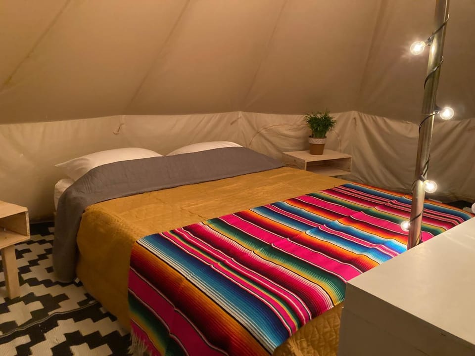 Glamping 3 Idiomas Luxury tent in Baja California Sur