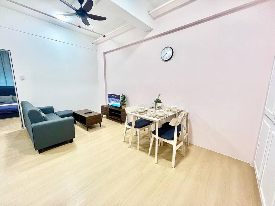 G7 1-8Pax Sunway Medical Center 2Room Geo Avenue Apartment in Subang Jaya