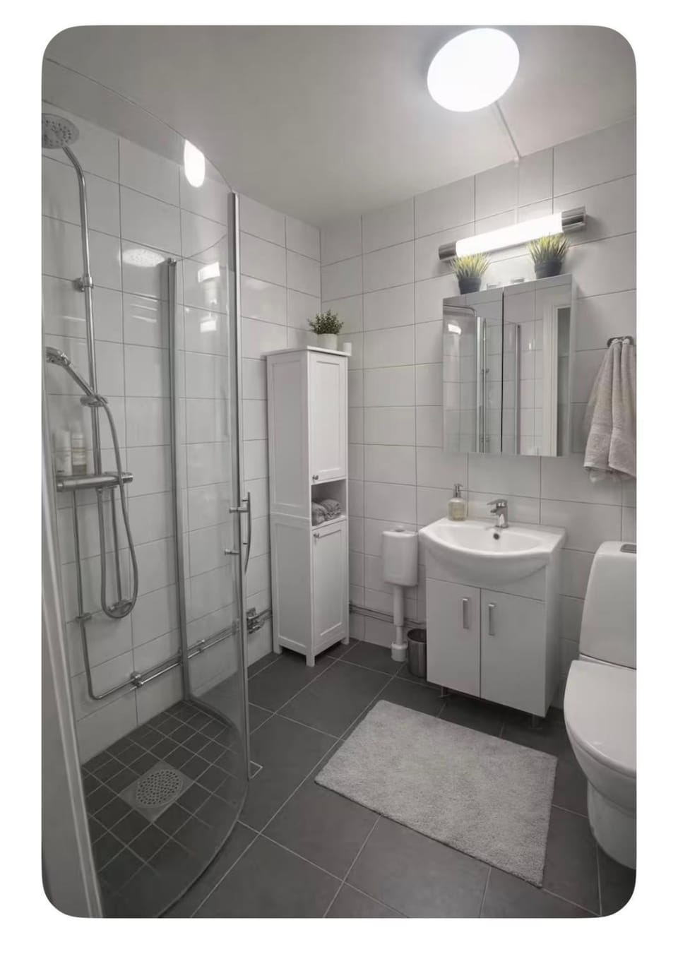 Shower, Bathroom, towels