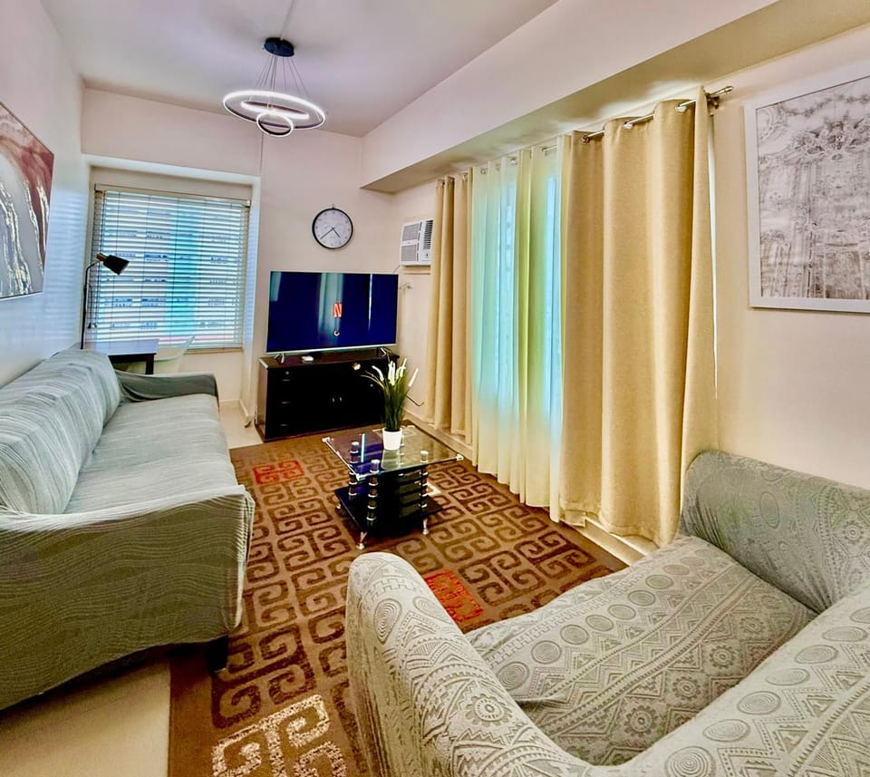Cozy Staycation Condo for Family in Ermita Apartment in Manila City