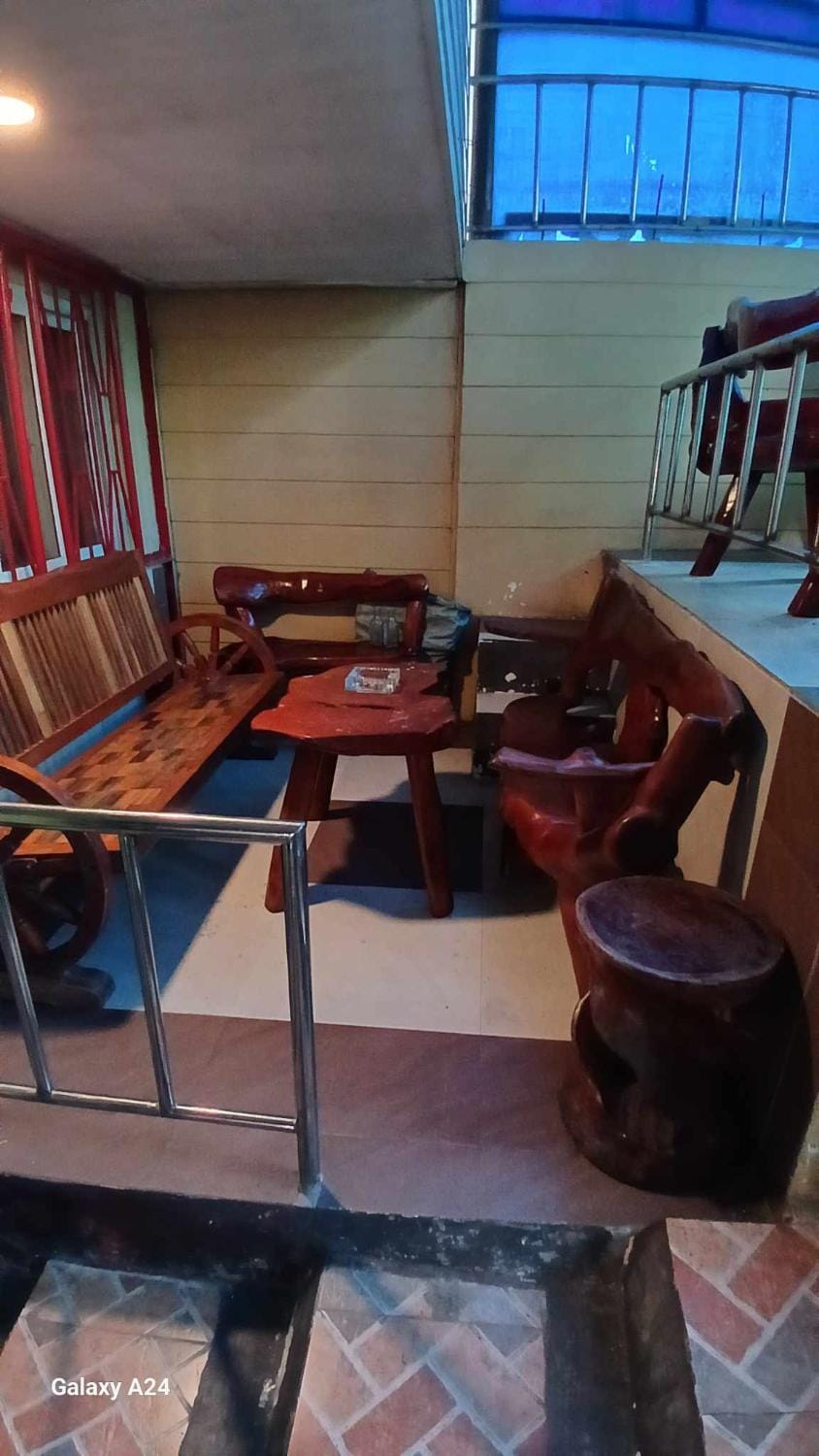 Seating area