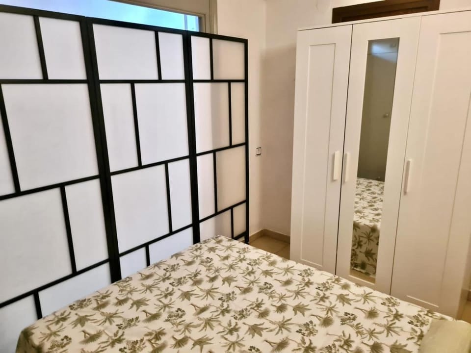 APARTBEACH ADRIATICO 111 CLIMATIZADO y VISTAS PLAYA Apartment in La Pineda