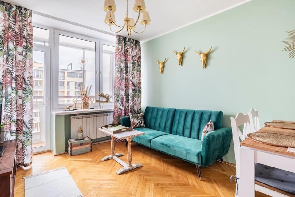 Boho Chic City Center Apartment in Warsaw