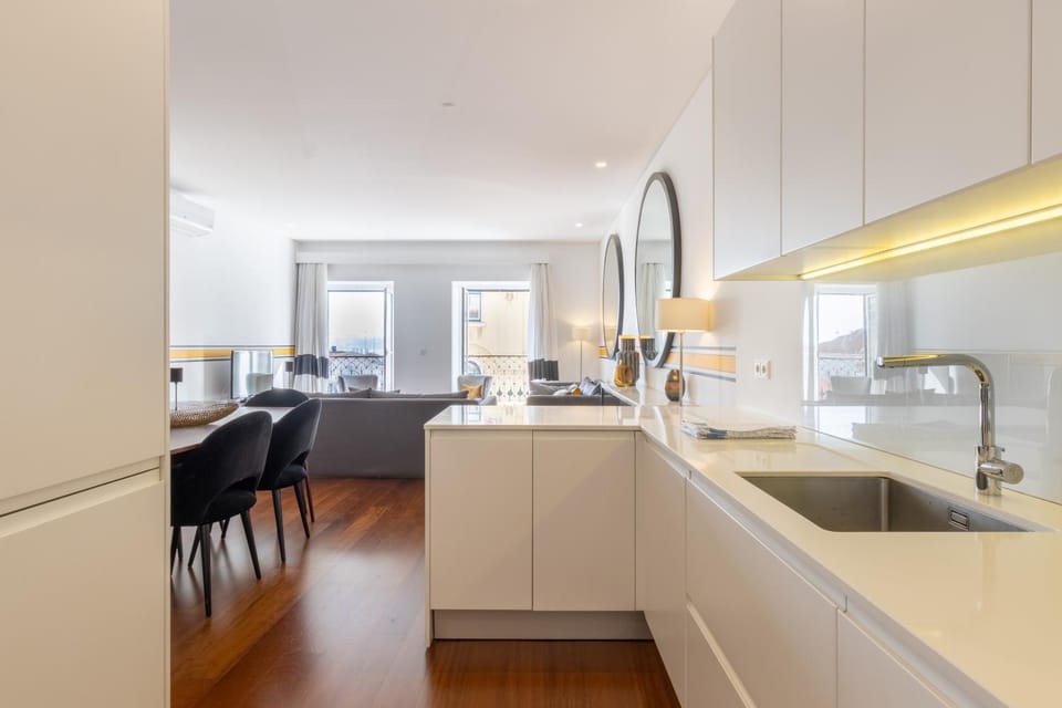 Kitchen or kitchenette, Living room, Dining area, air conditioner
