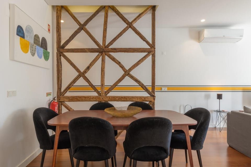 Dining area, air conditioner