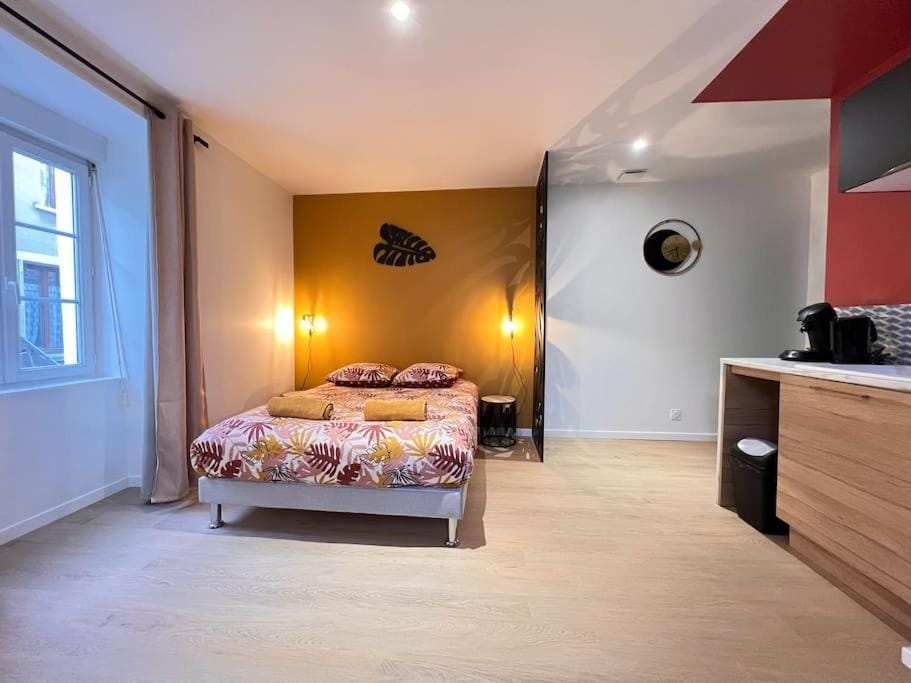 MAISON LA FEUILLERAIE-8 personnes-standing Appart House in Pays de la Loire