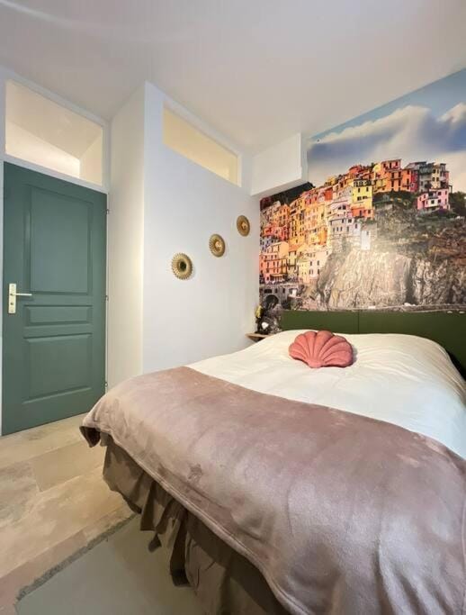 Appart 1 chambre intra-muros avec JARDIN Apartment in Avignon