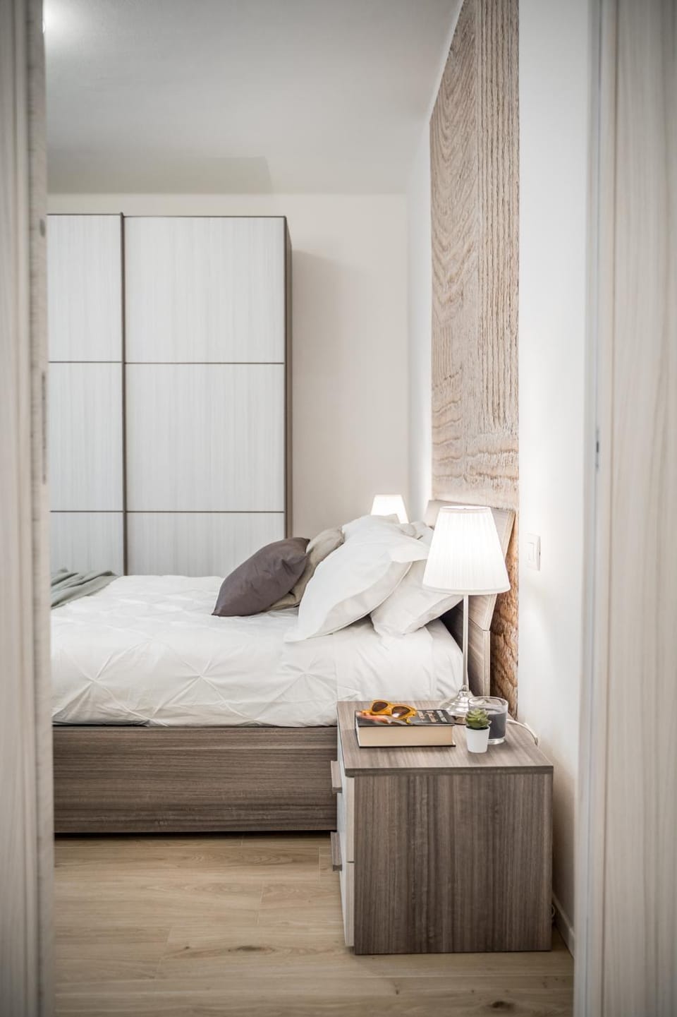 Bed, Bedroom, wardrobe