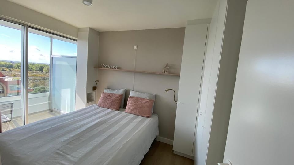 Open uitzicht, zuidterras en privé garage - Stijlvol appartement in Nieuwpoort Bad vlak bij zee Apartment in Koksijde
