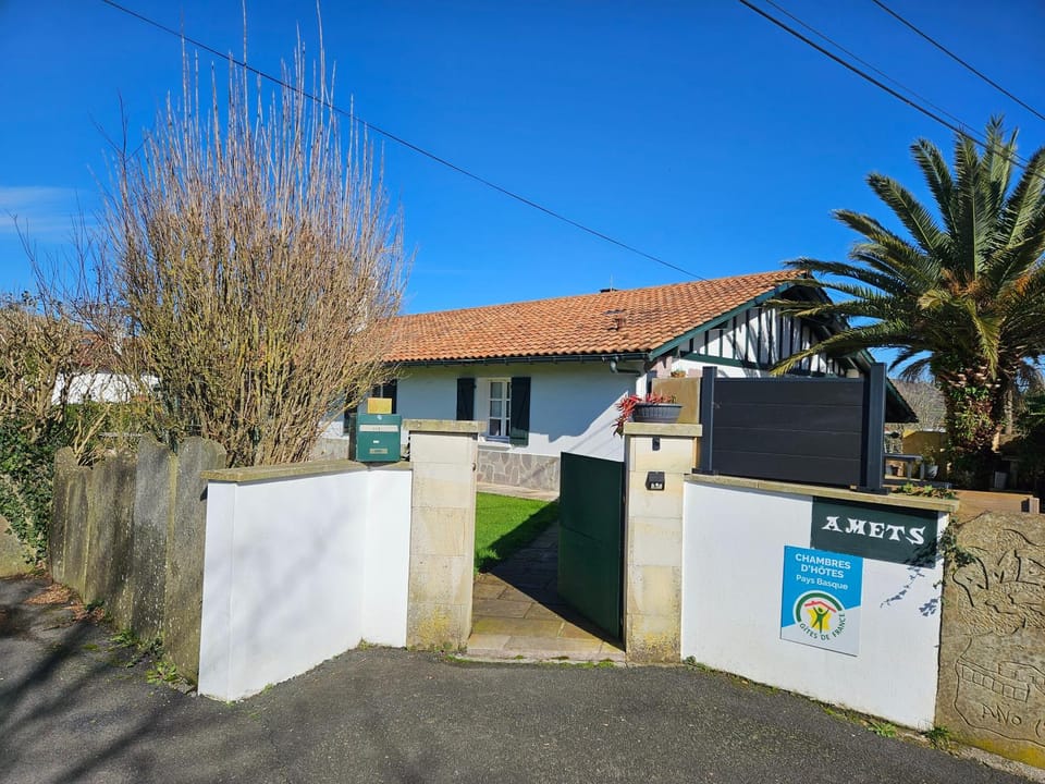 Appartement/gîte Amets Apartment in Sare