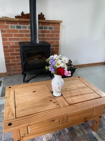 Friesian Cottage House in Wealden District