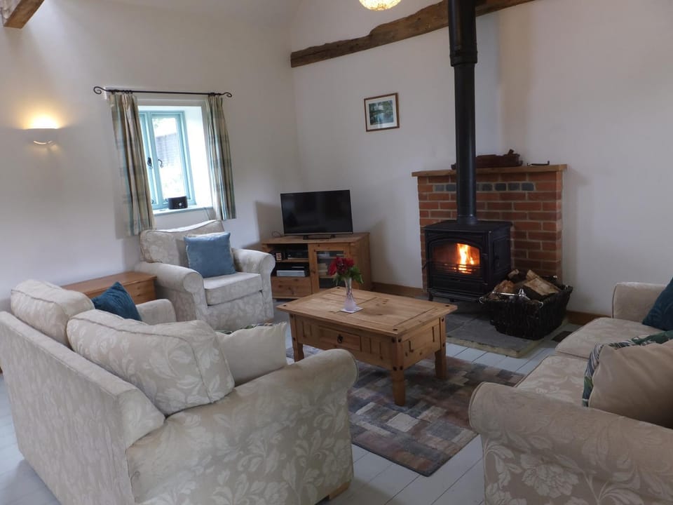 Friesian Cottage House in Wealden District