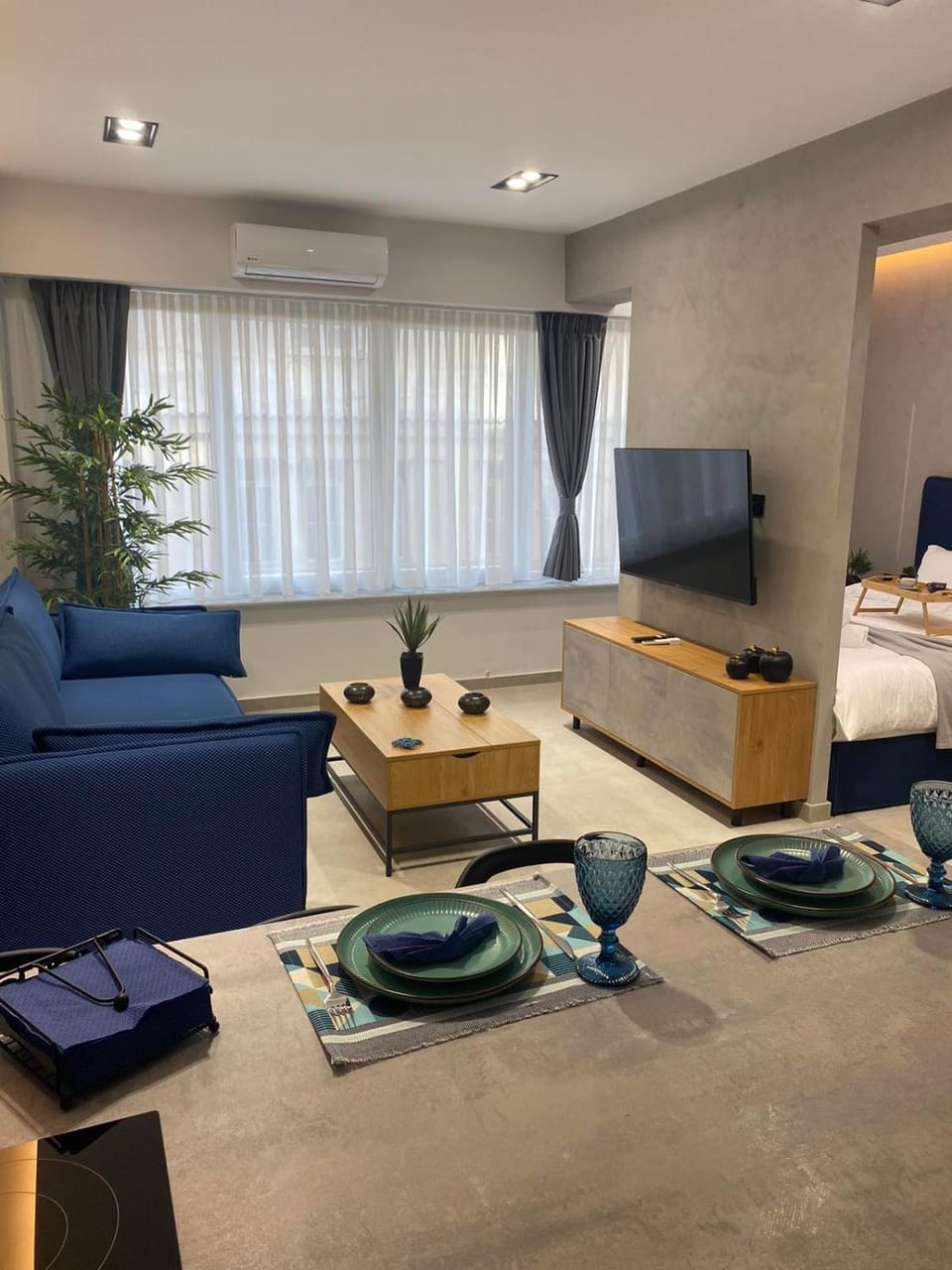 Bed, TV and multimedia, Living room, Decorative detail, Bedroom, kitchen, air conditioner