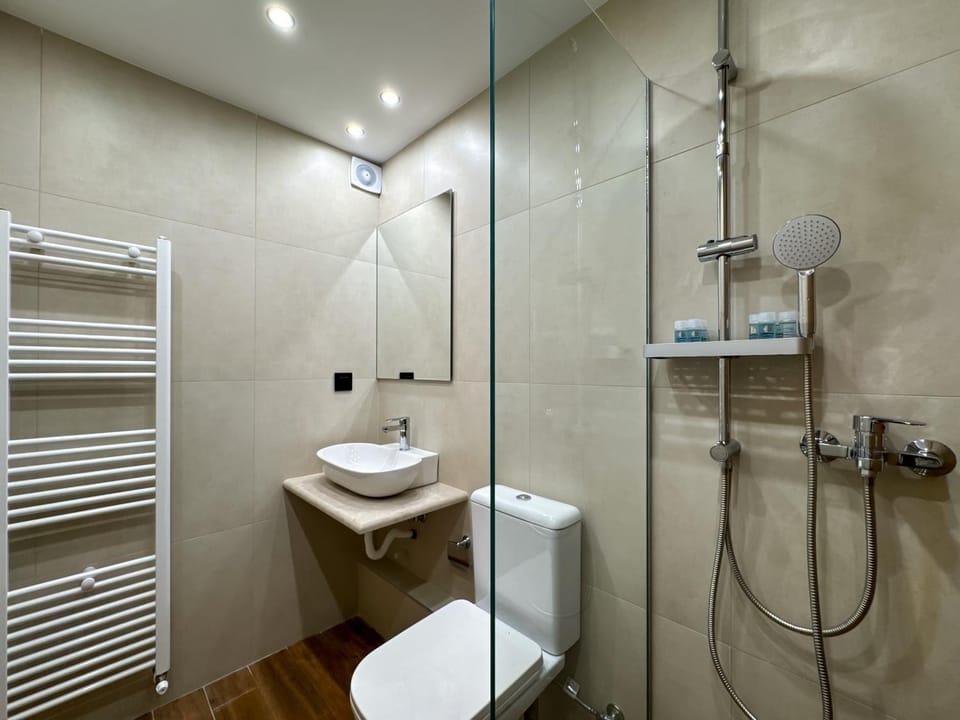 Toilet, Bathroom