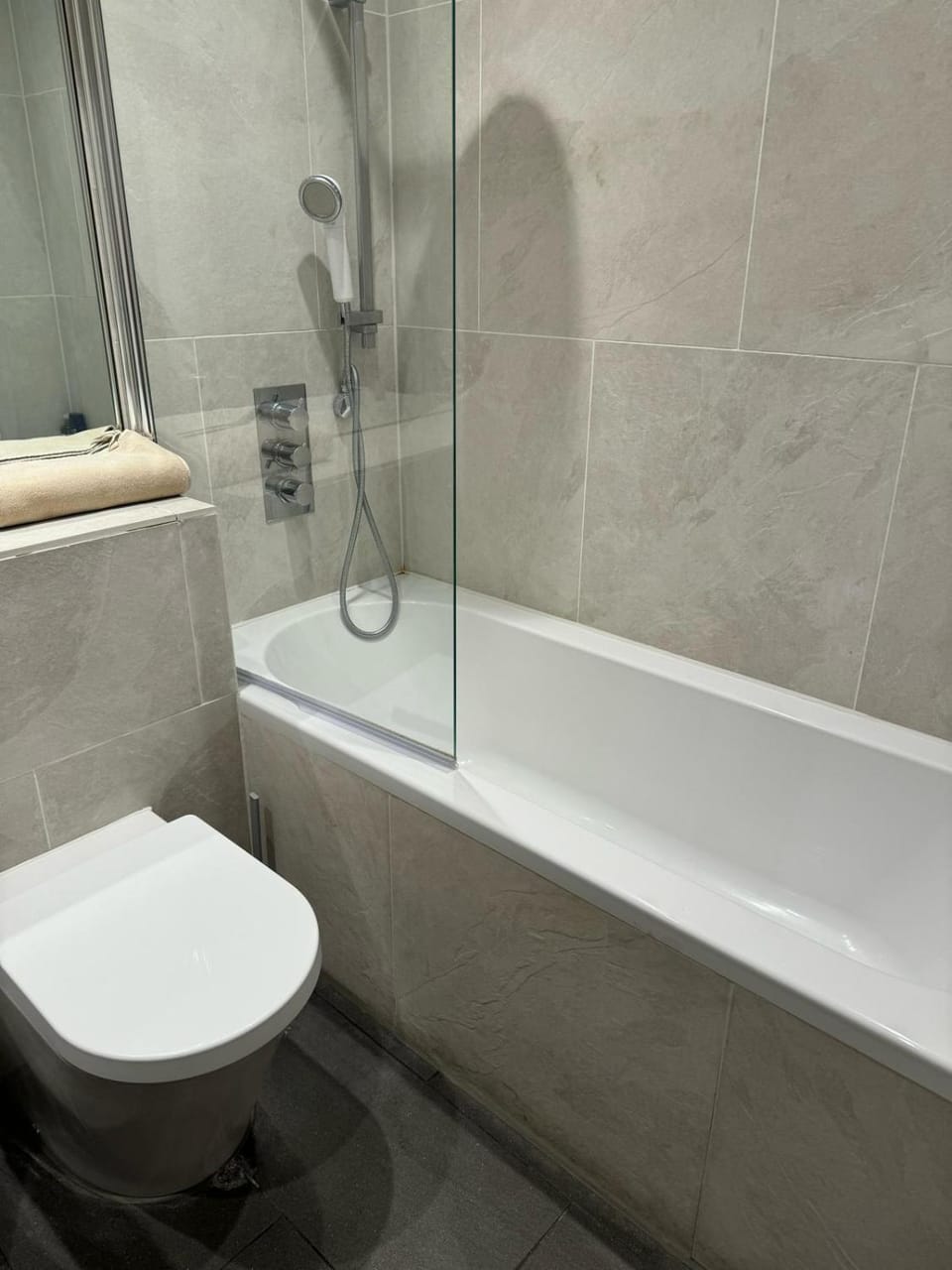 Two bed in Battersea 2 Apartment in London