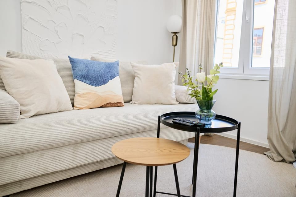 Charming Vienna Flat - near Metro & Volksoper Apartment in Vienna