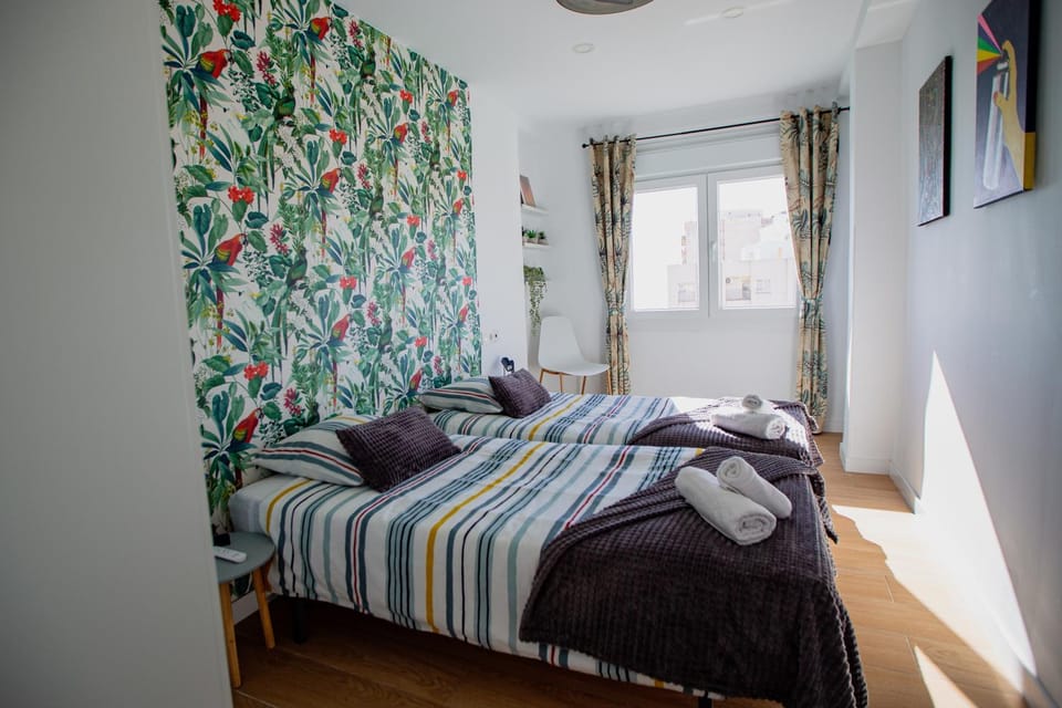 Bed, Bedroom, Sea view, Sea view, Quiet street view, wardrobe