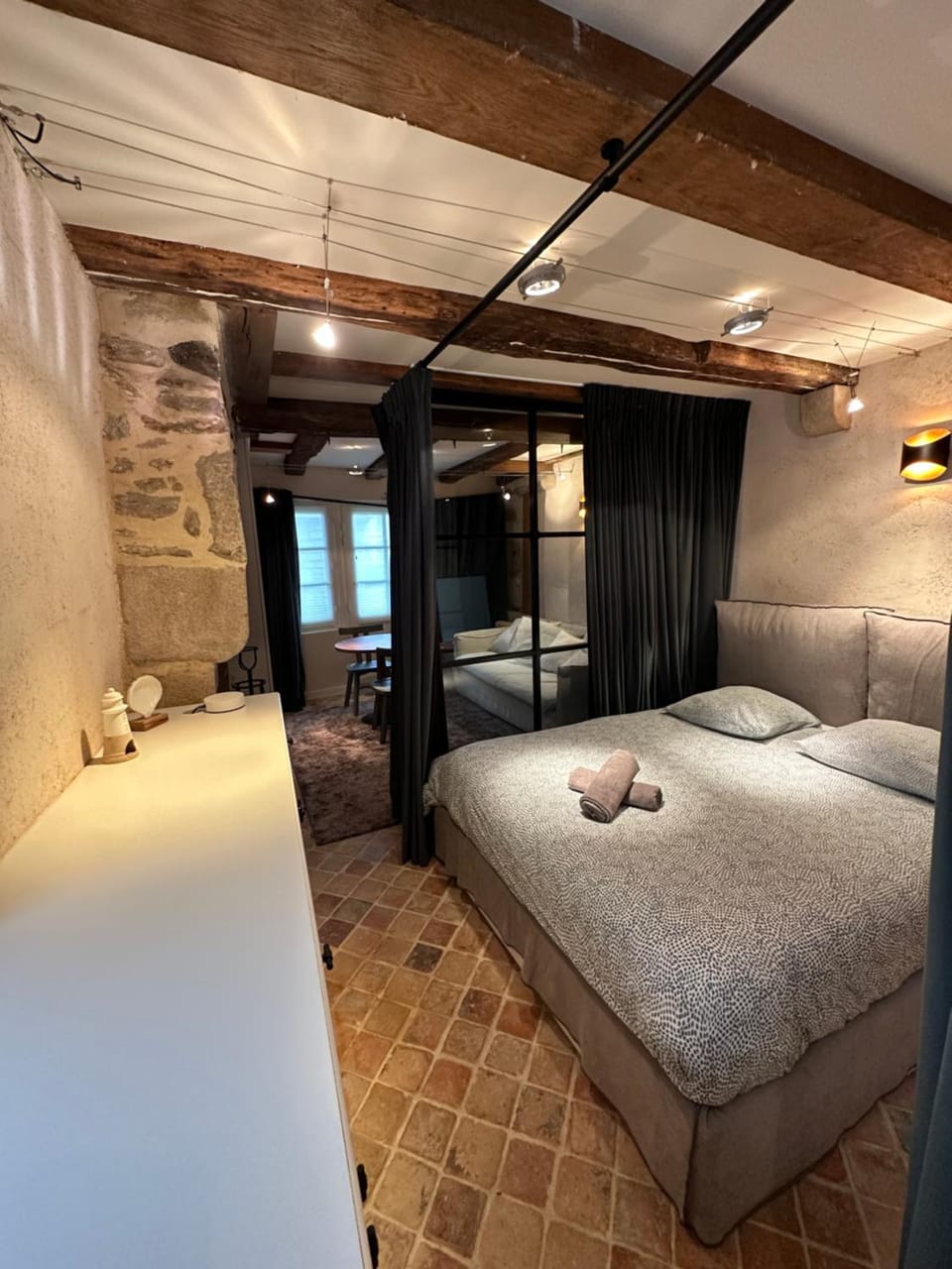 Ar Barzh Kadiou I Apartment in Quimper