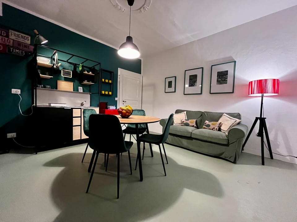 Kitchen or kitchenette, Living room, Dining area
