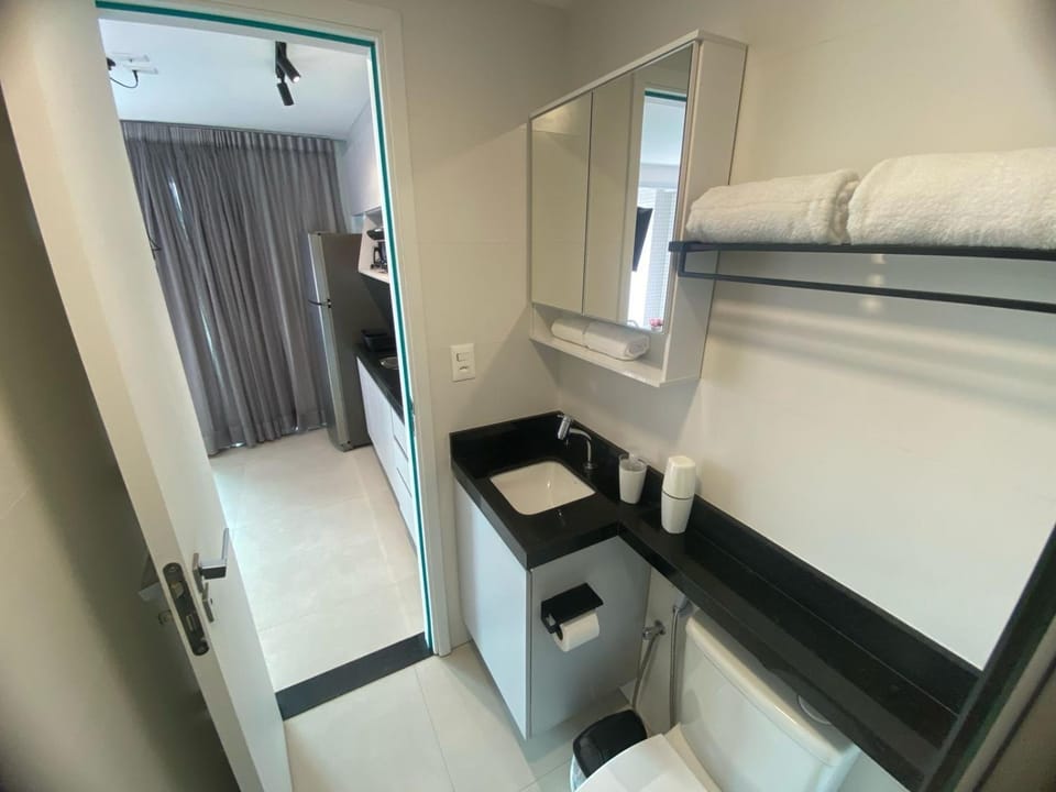 Bathroom, towels