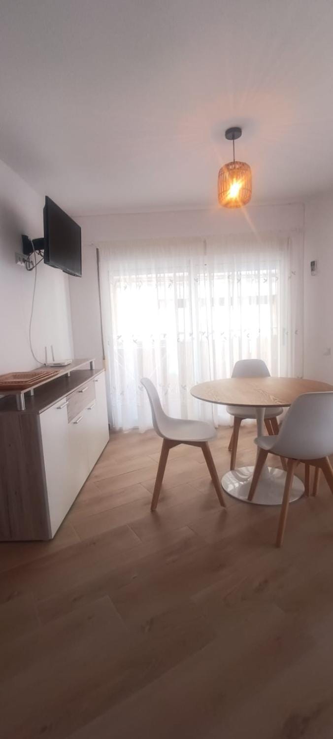 TV and multimedia, Dining area
