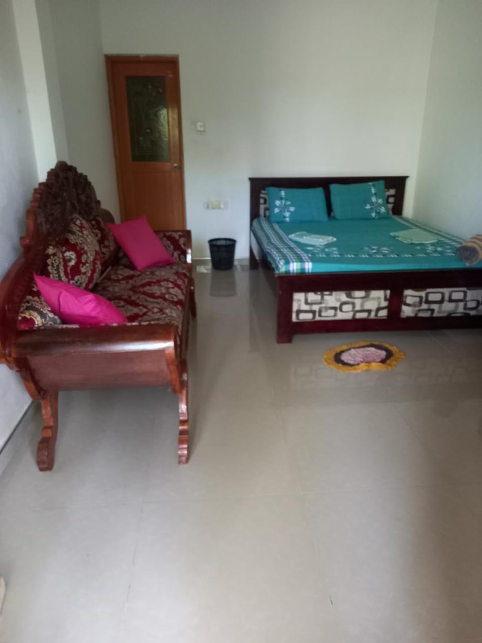new blue lotus Bed and Breakfast in Mirissa