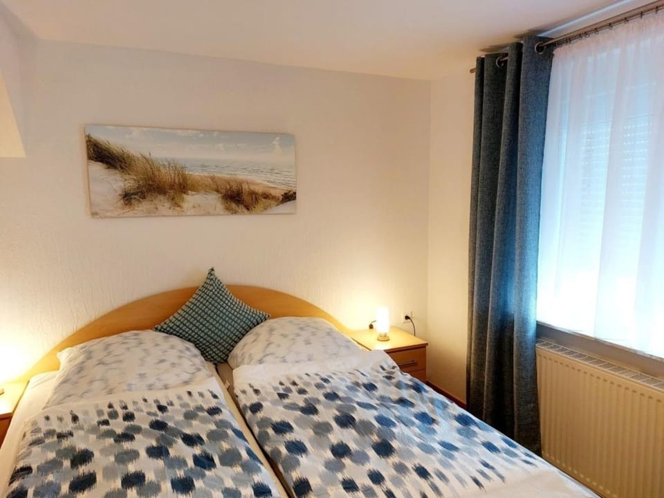 Ferienwohnung 2 Apartment in Neuharlingersiel