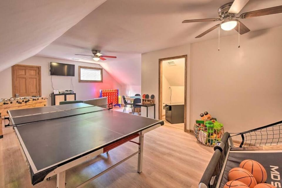 Riverfront Home w Gameroom & Screened Porch House in East Ellijay