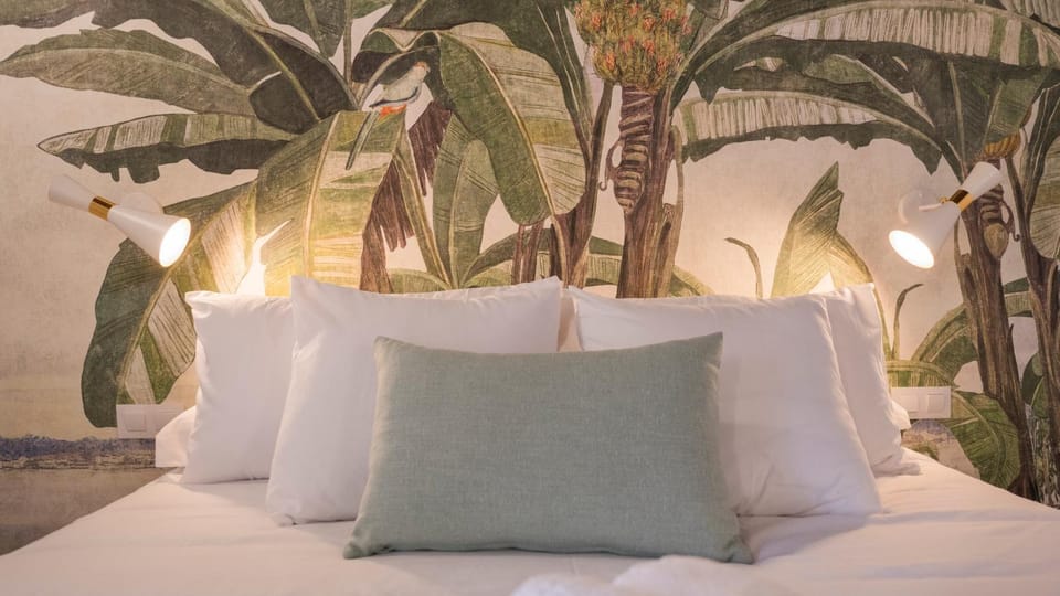 Bed, Bedroom