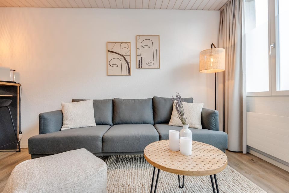 Living room, Decorative detail